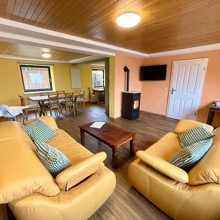 Апартаменты Revival Ranch Ferienhaus
